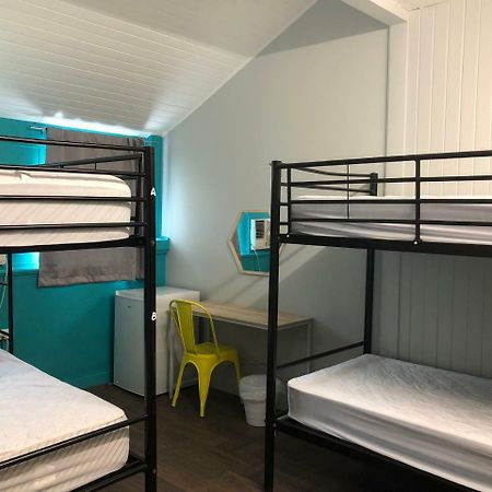 Reef Backpackers Pansiyon Cairns Dış mekan fotoğraf