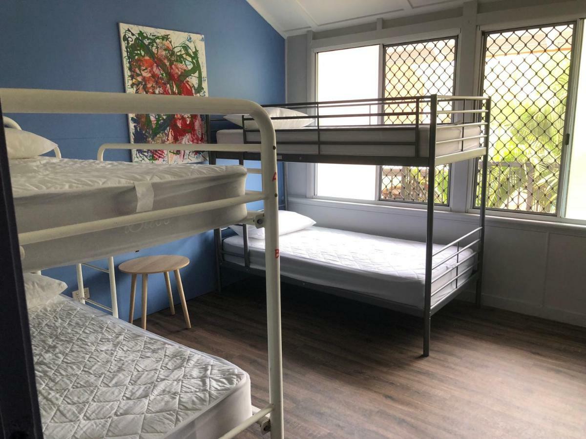 Reef Backpackers Pansiyon Cairns Dış mekan fotoğraf